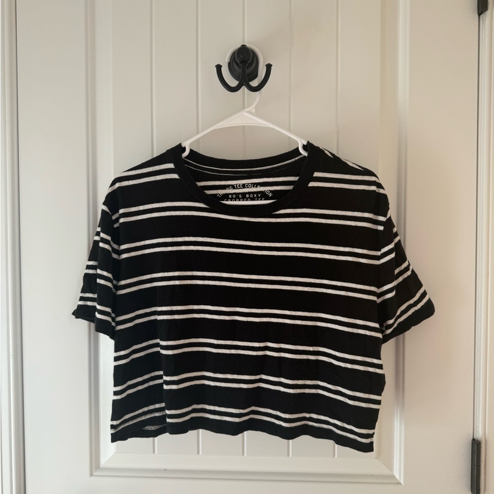 aero cropped tee